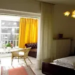 فندق Haus Mooren, Garni