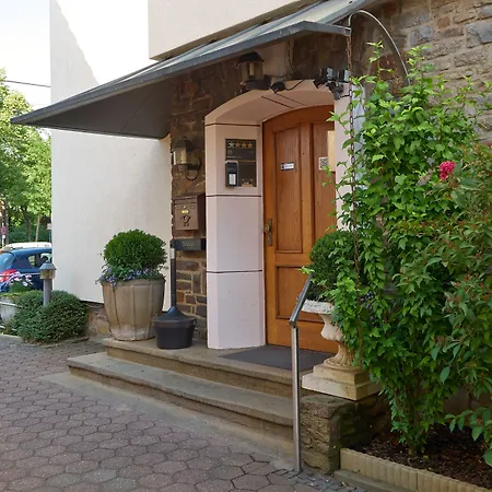 Haus Mooren, Garni دوسلدورف