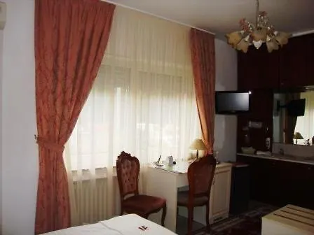 Haus Mooren, Garni Düsseldorf