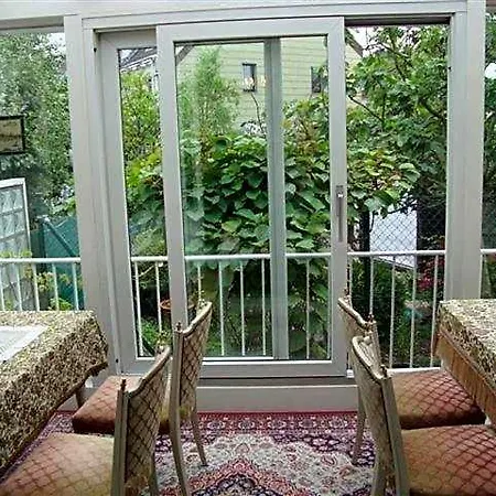 Otel Haus Mooren, Garni