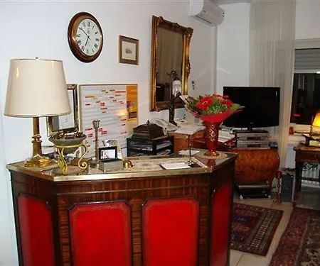 Haus Mooren, Garni Hotel Düsseldorf