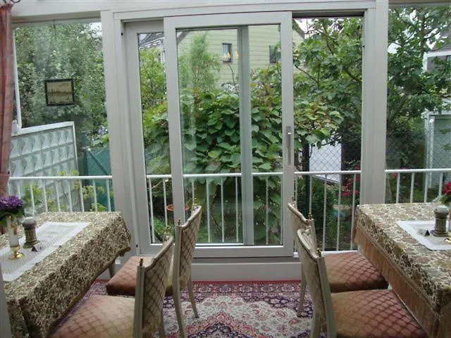 Haus Mooren, Garni Düsseldorf