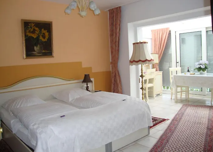 Haus Mooren, Garni Hotel Düsseldorf