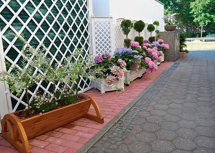 Haus Mooren, Garni Düsseldorf