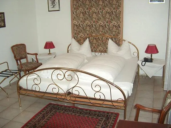 Haus Mooren, Garni Hotel Dusseldorf